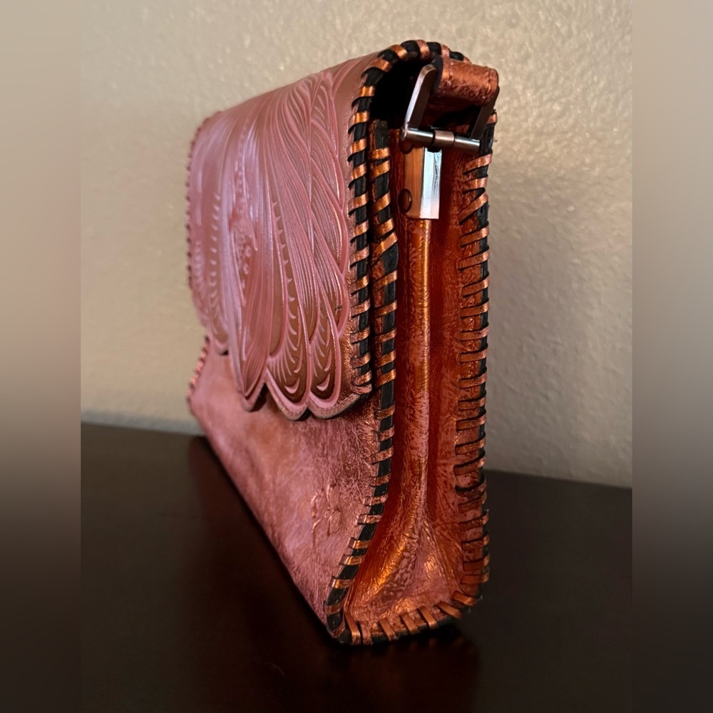 Patricia Nash Sarola Leather Crossbody Bag Burnt Coral Metallic Tooled Purse - Picture 4 of 10